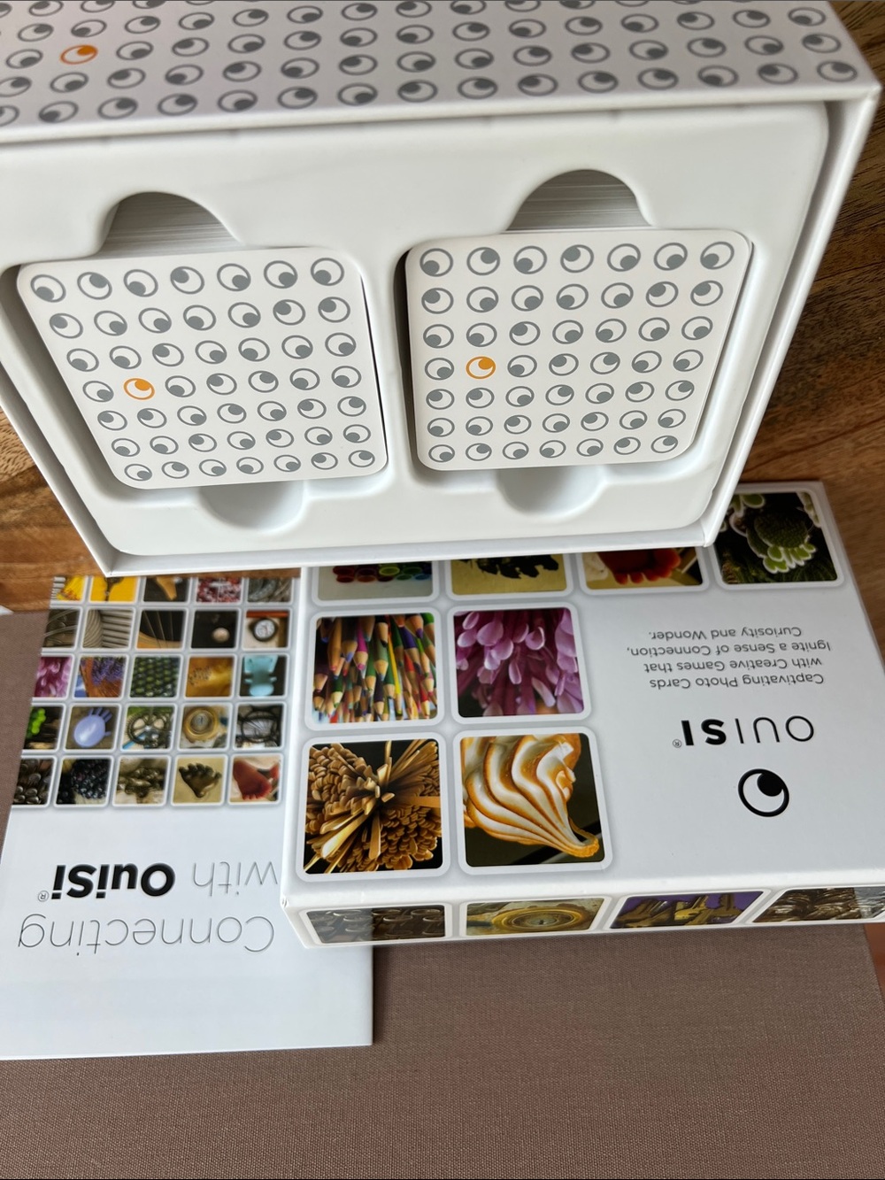 OUISI Photo Connection Card Game